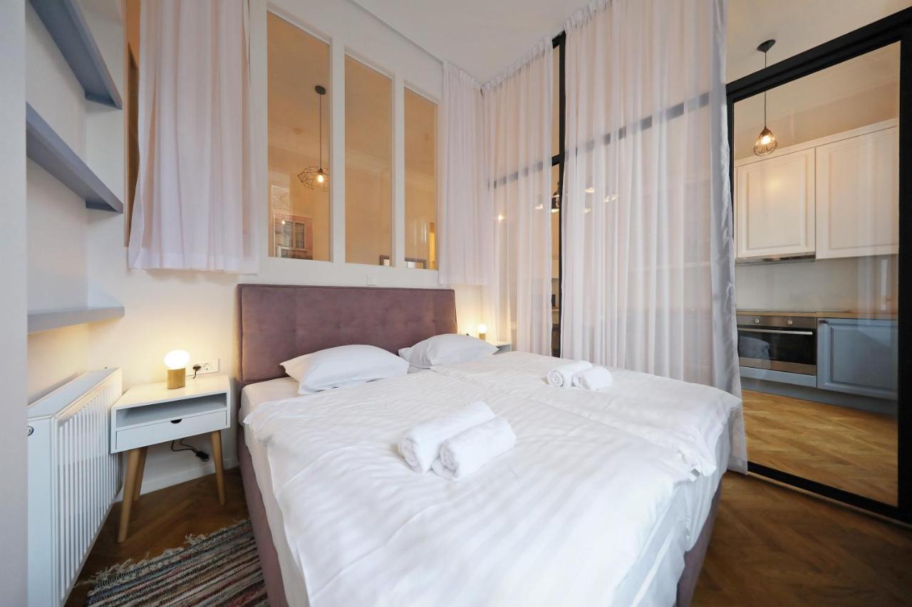 Swanky Central Apartments Ζάγκρεμπ Εξωτερικό φωτογραφία